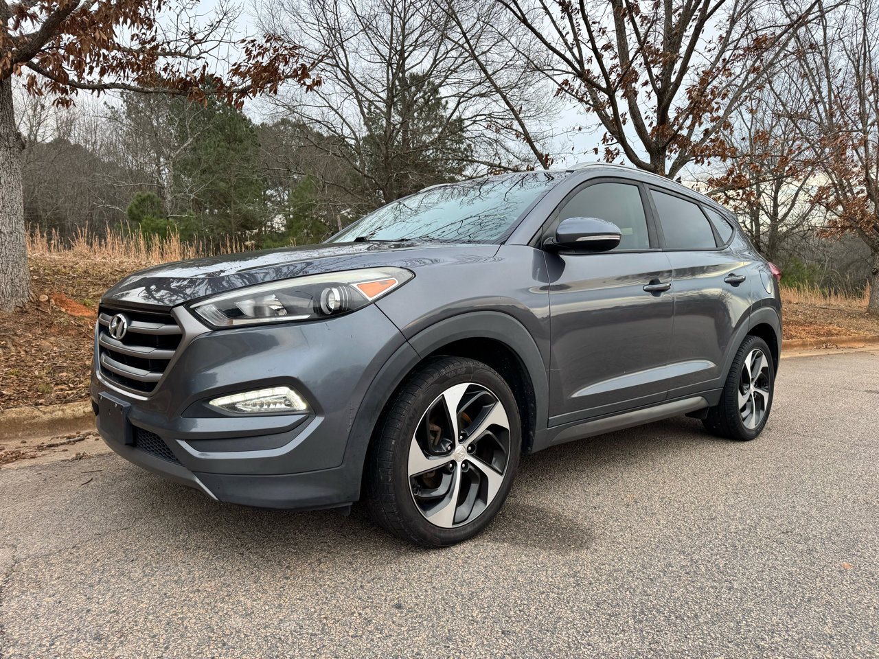 Used 2016 Hyundai Tucson Sport image 2