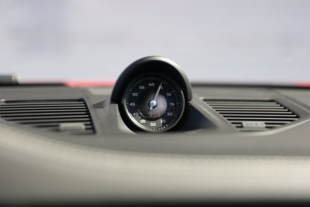 Certified 2025 Porsche 911 Carrera image 18