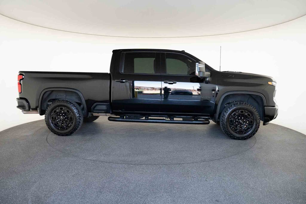 Used 2024 Chevrolet Silverado 2500 LTZ w/ LTZ Plus Package image 21