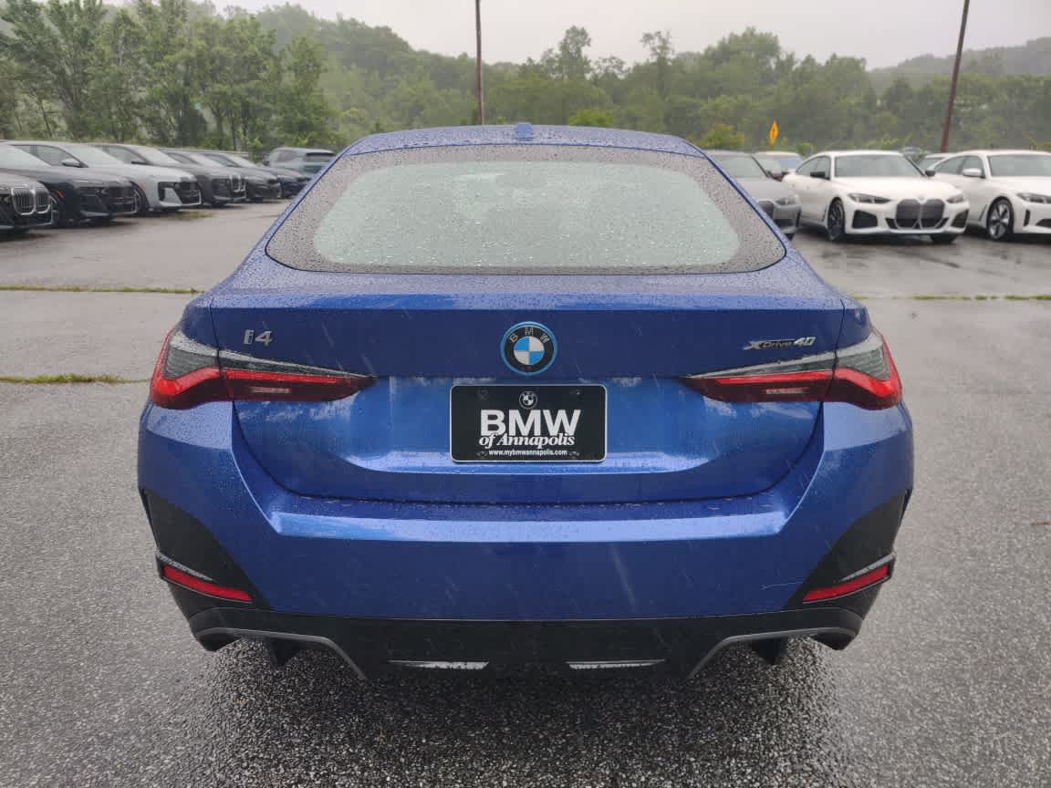 Used 2025 BMW i4 xDrive40i w/ M Sport Package AWD/4WD image 5