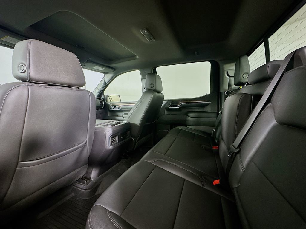 Used 2024 Chevrolet Silverado 1500 LT Trail Boss w/ Convenience Package II image 13