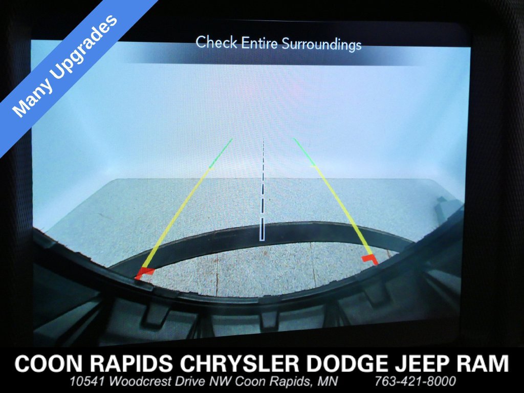 Used 2023 Jeep Wrangler Unlimited Rubicon w/ LED Lighting Group AWD/4WD image 28