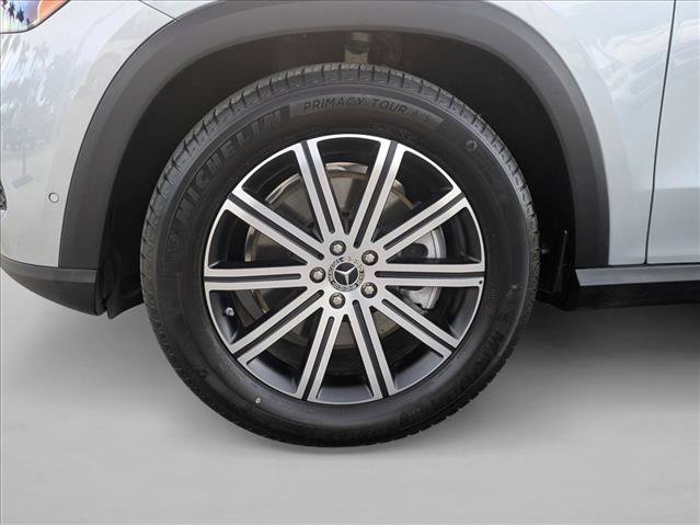 Used 2025 Mercedes-Benz GLE 450 4MATIC image 25