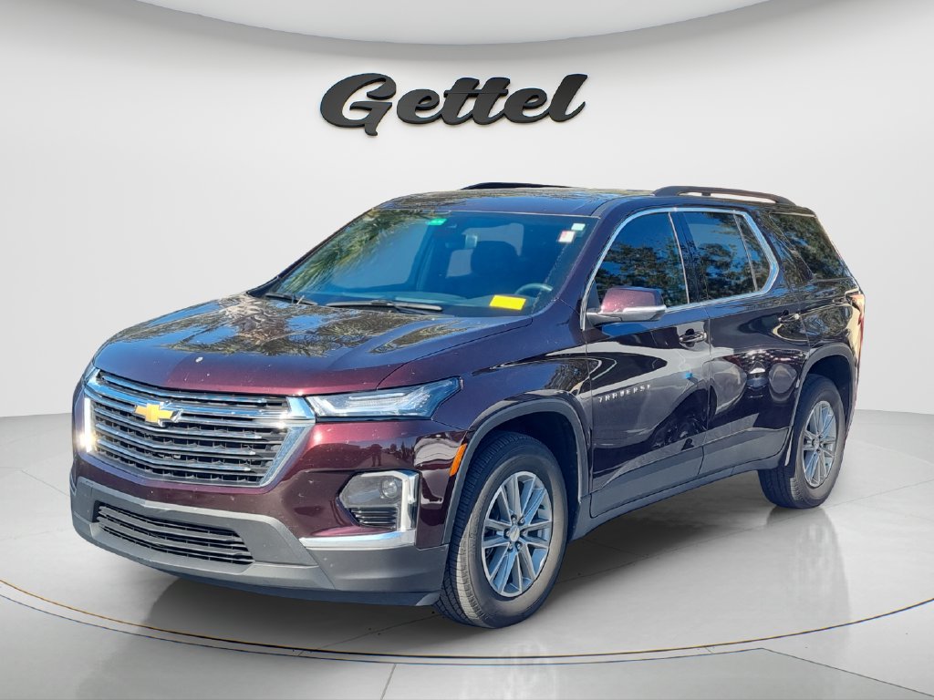 Used 2023 Chevrolet Traverse LT