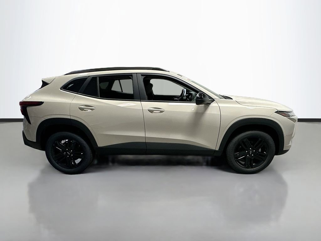 New 2026 Chevrolet Trax ACTIV FWD image 9