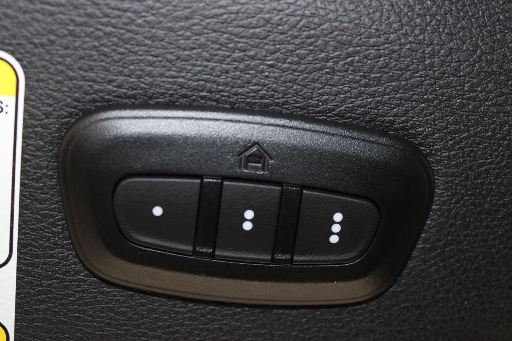 Used 2024 Jeep Wrangler Unlimited Sahara AWD/4WD image 57