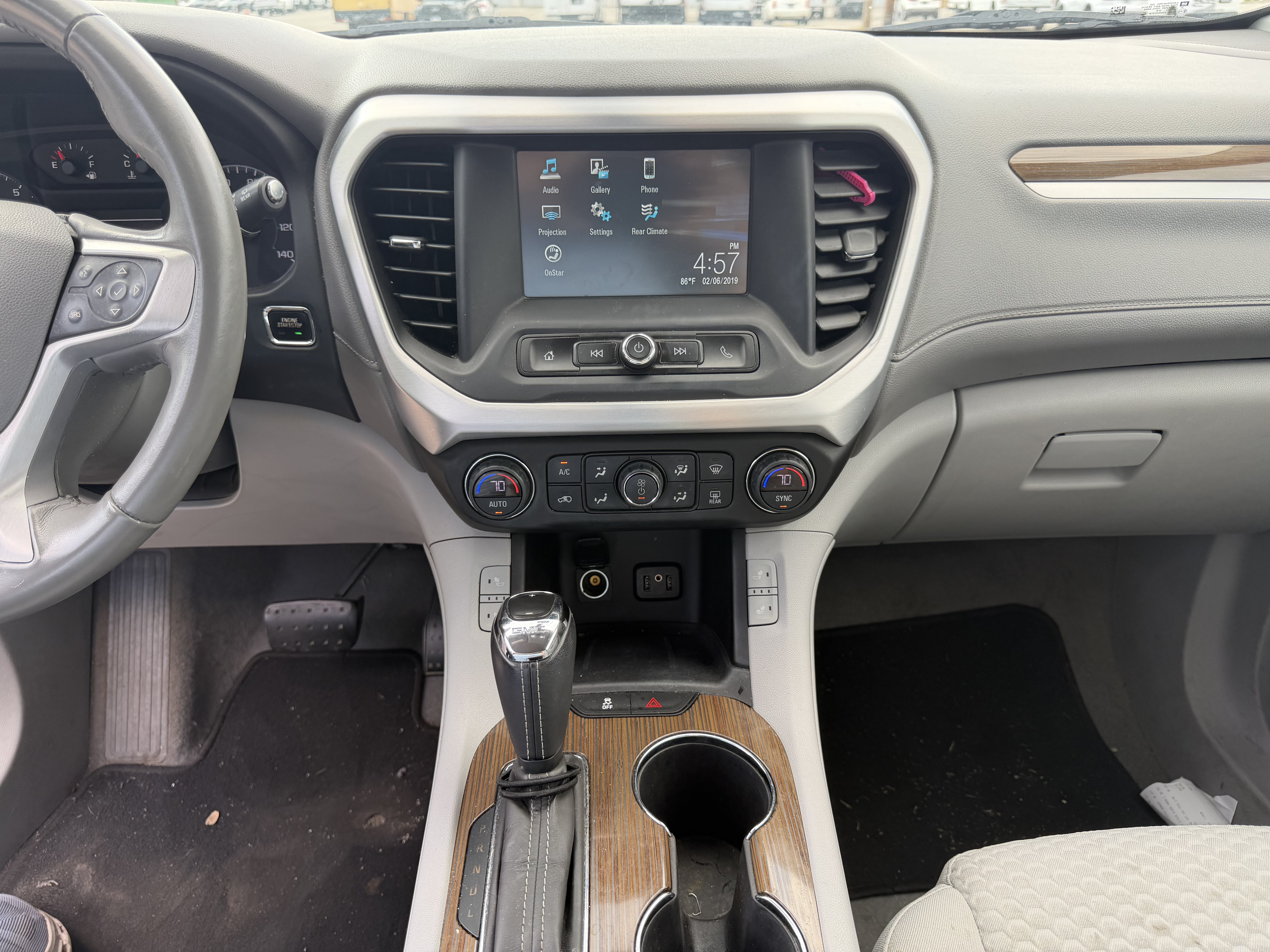 Used 2019 GMC Acadia SLE AWD/4WD image 20