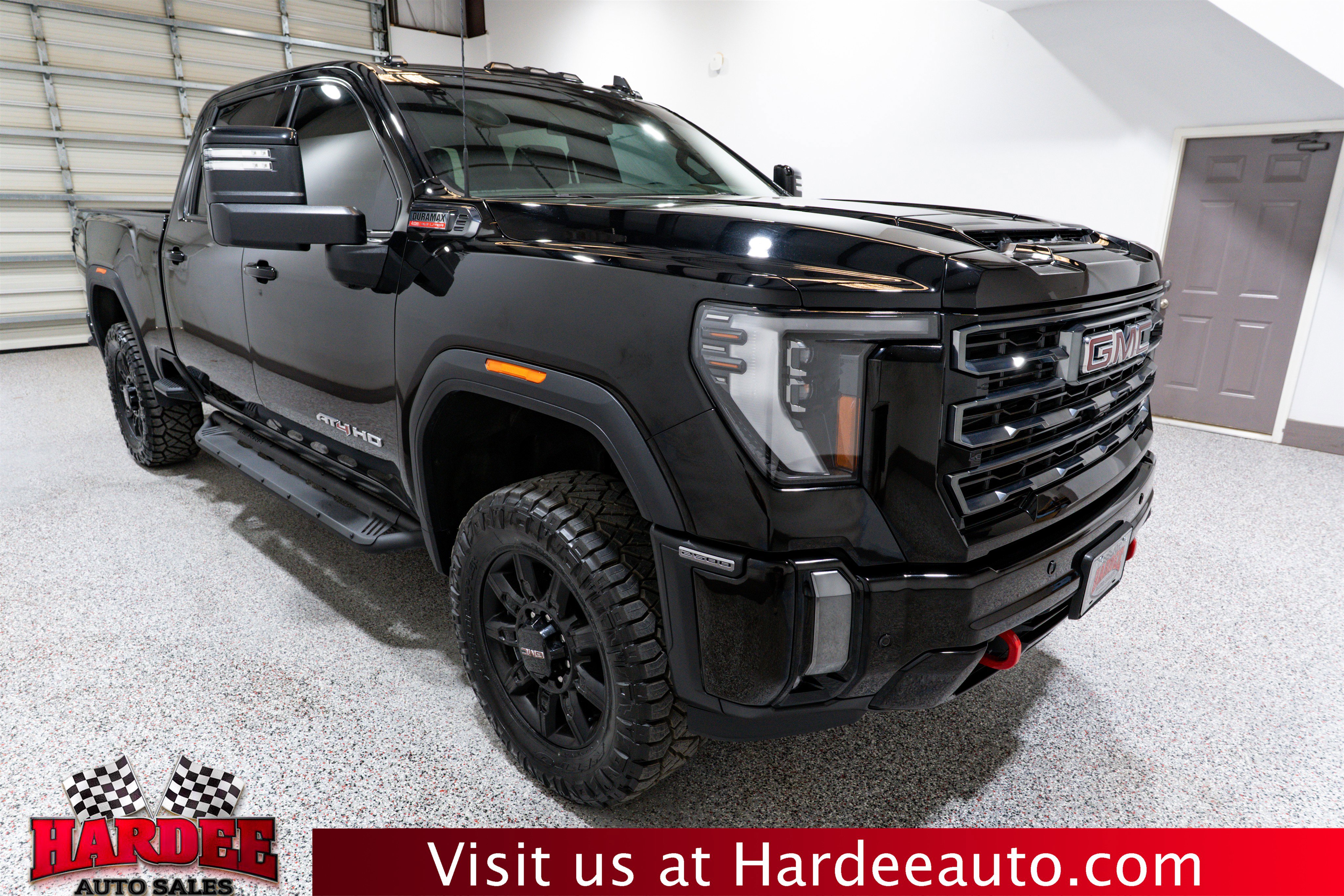 Used 2024 GMC Sierra 2500 AT4 w/ AT4 Preferred Package image 6