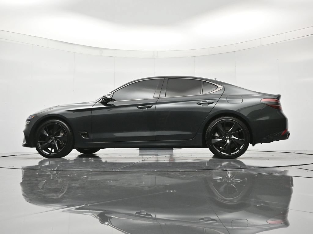 Used 2022 Genesis G70 3.3T RWD image 45