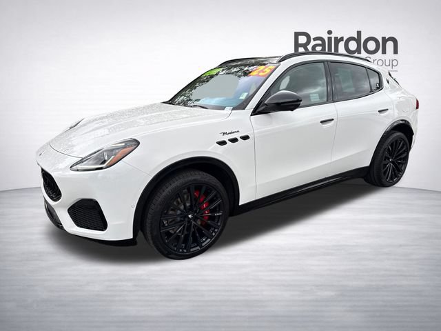 Used 2025 Maserati Grecale Modena AWD/4WD image 3