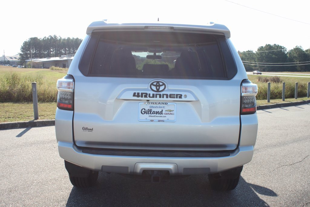 Used 2018 Toyota 4Runner SR5 image 24