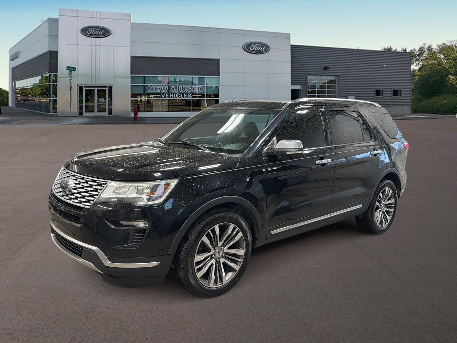 Used 2018 Ford Explorer Platinum image 1