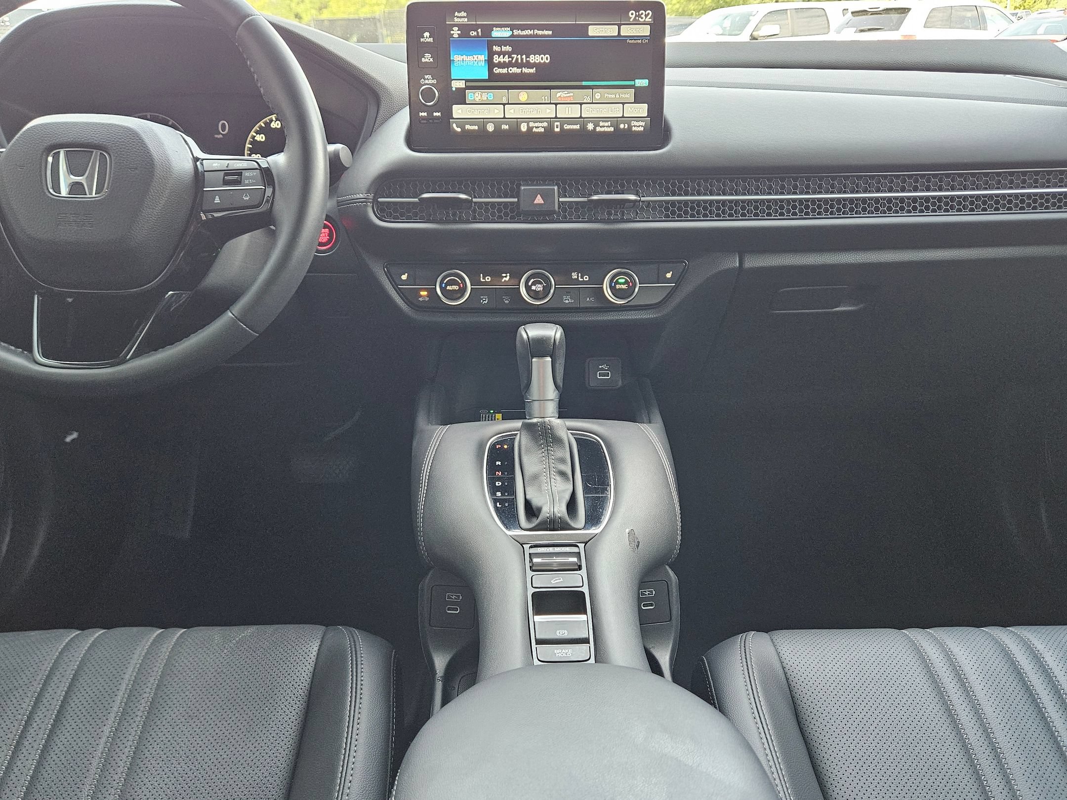 Used 2024 Honda HR-V EX-L image 10