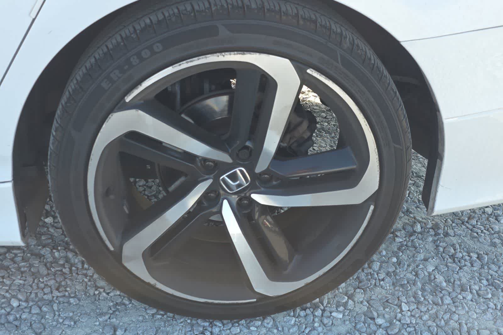 Used 2019 Honda Accord Sport image 12