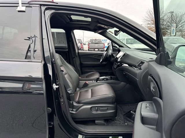 Used 2020 Honda Ridgeline Black Edition image 11