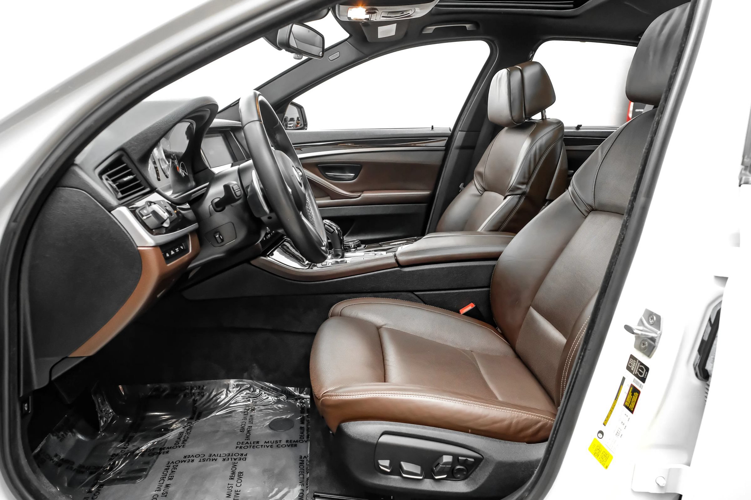 Used 2014 BMW 550i Sedan RWD image 24