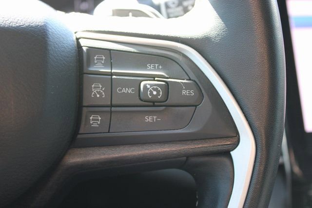 Used 2021 Jeep Grand Cherokee L Limited w/ MOPAR Finishing Package image 21