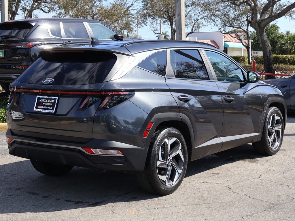 Used 2023 Hyundai Tucson SEL w/ Convenience Package image 10