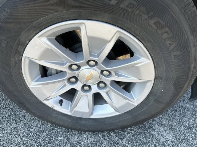 Used 2025 Chevrolet Silverado 1500 W/T RWD image 27