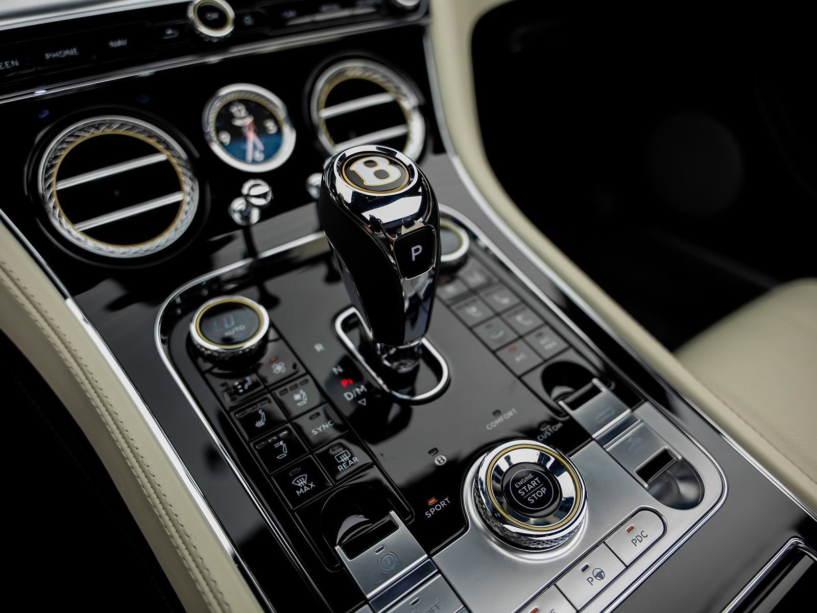 Used 2020 Bentley Continental GT AWD/4WD image 49