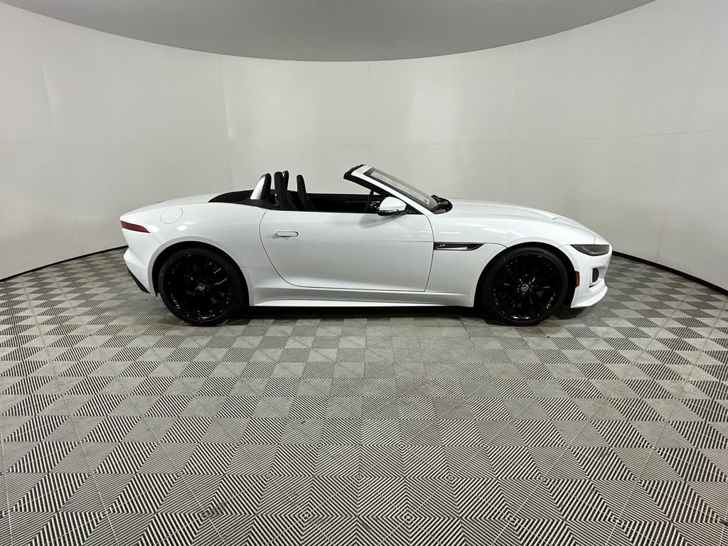 Used 2024 Jaguar F-TYPE R-Dynamic image 6