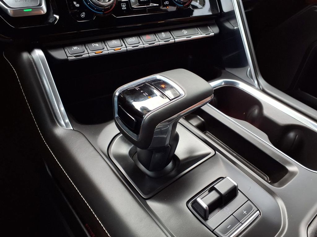 Used 2025 GMC Sierra 1500 Denali Ultimate image 18