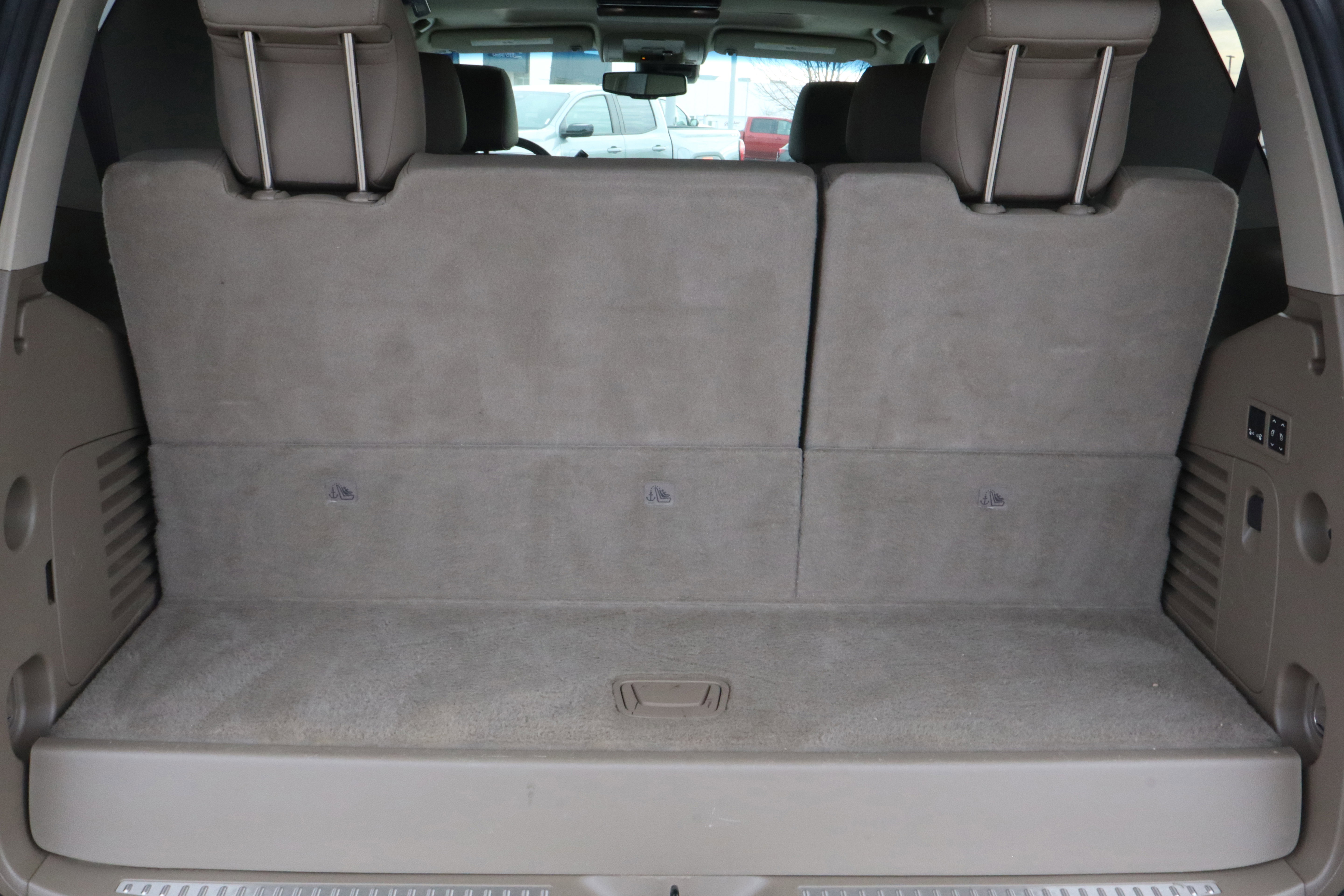 Used 2017 Chevrolet Tahoe Premier image 16