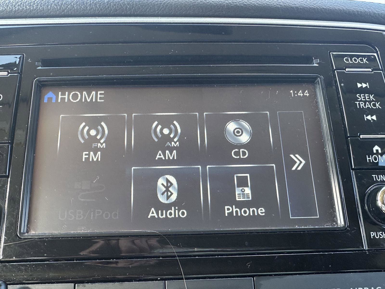 Used 2016 Mitsubishi Outlander SE image 15