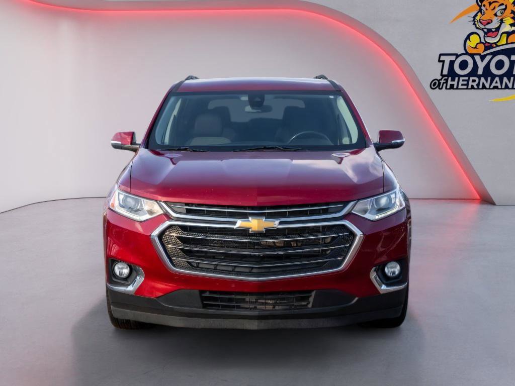 Used 2021 Chevrolet Traverse LT image 2