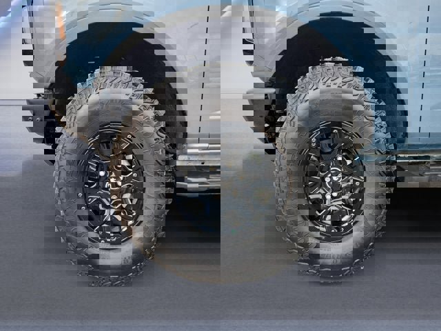 Used 2024 Ford Bronco Wildtrak image 14