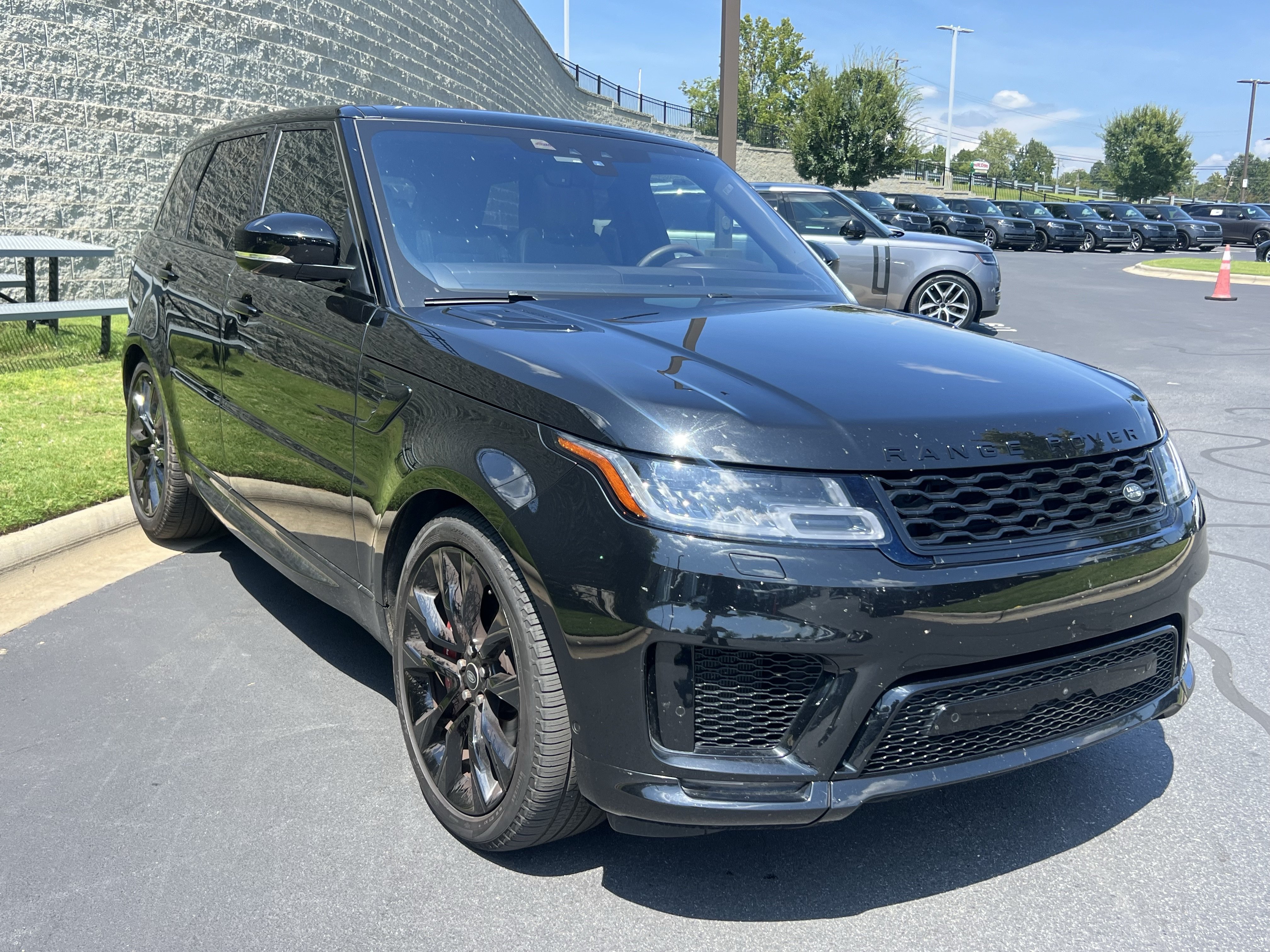 Used 2021 Land Rover Range Rover Sport HST AWD/4WD image 33