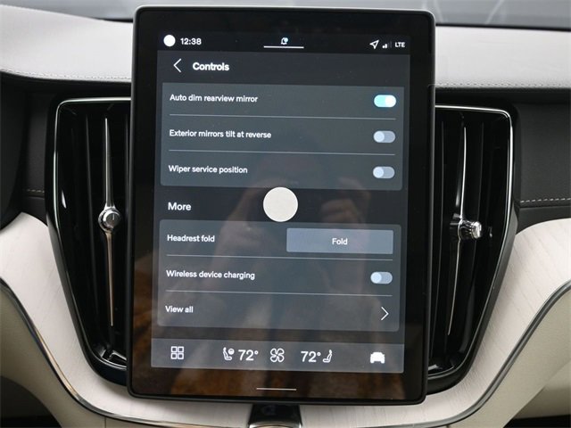 New 2026 Volvo XC60 B5 Ultra w/ Protection Package Premier image 18