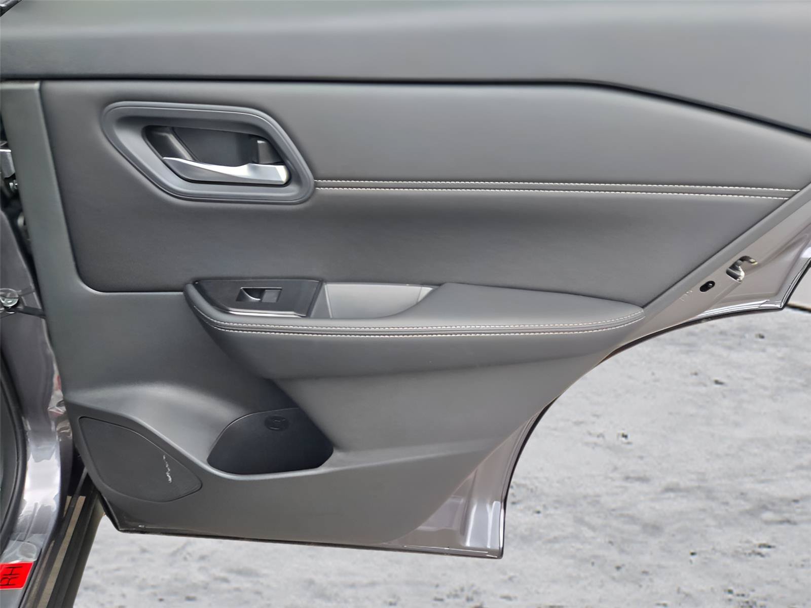 New 2026 Nissan Rogue Dark Armor AWD/4WD image 9