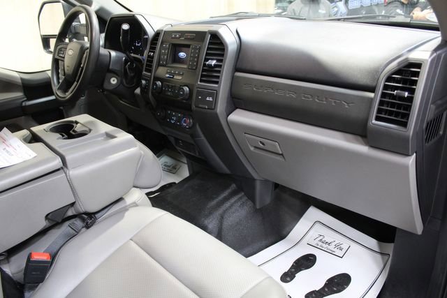Used 2020 Ford F250 XL w/ Power Equipment Group image 18