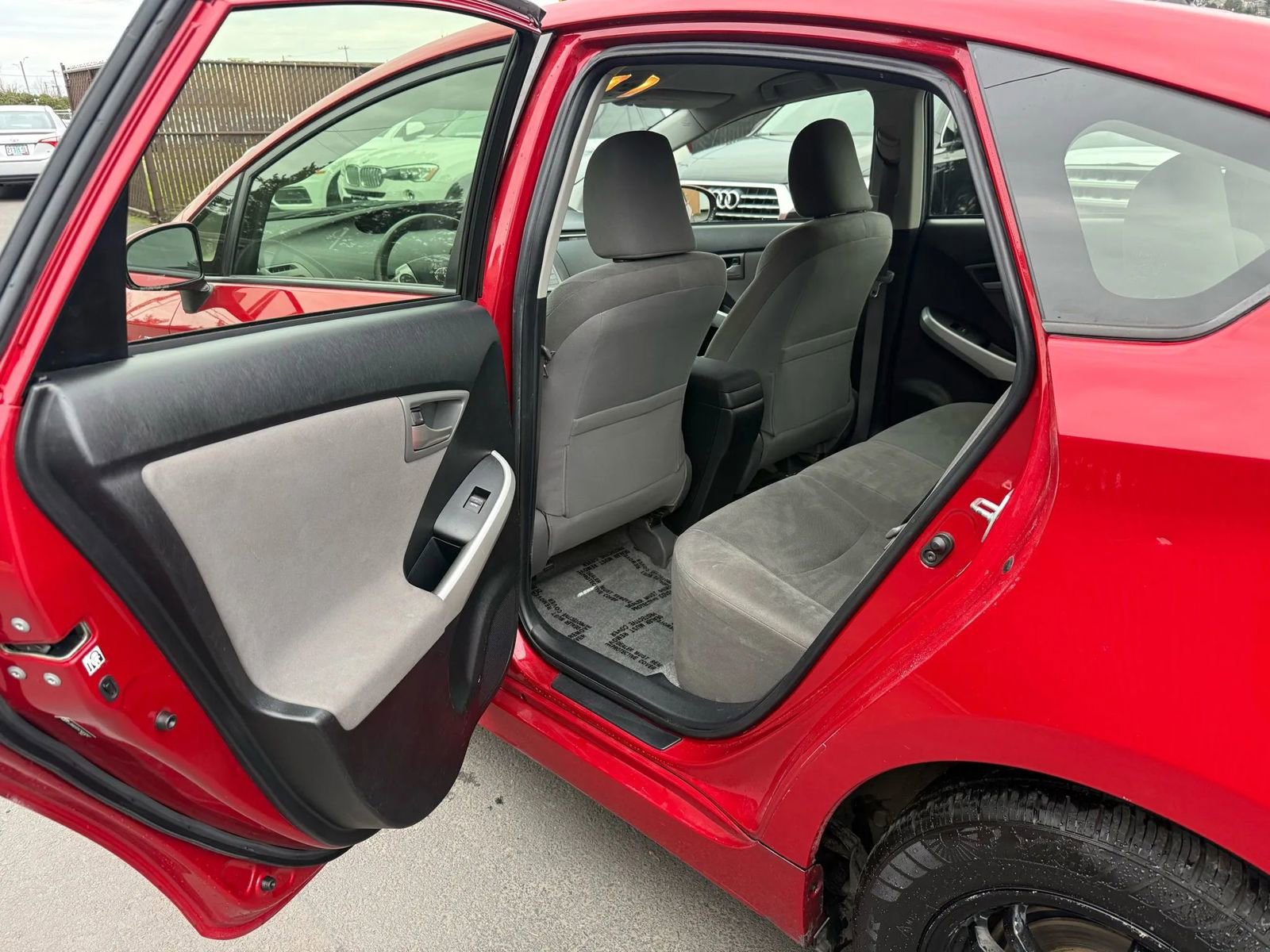 Used 2012 Toyota Prius Two image 10