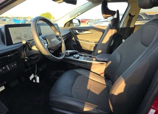 Certified 2024 Kia EV6 Light RWD image 6