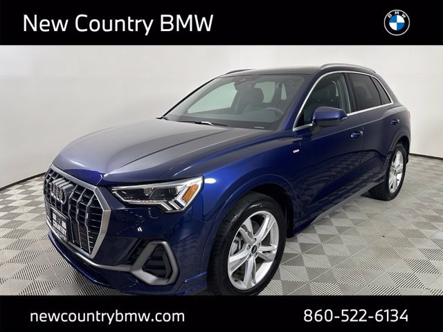 Used 2022 Audi Q3 2.0T Premium Plus w/ Premium Plus Package AWD/4WD image 3