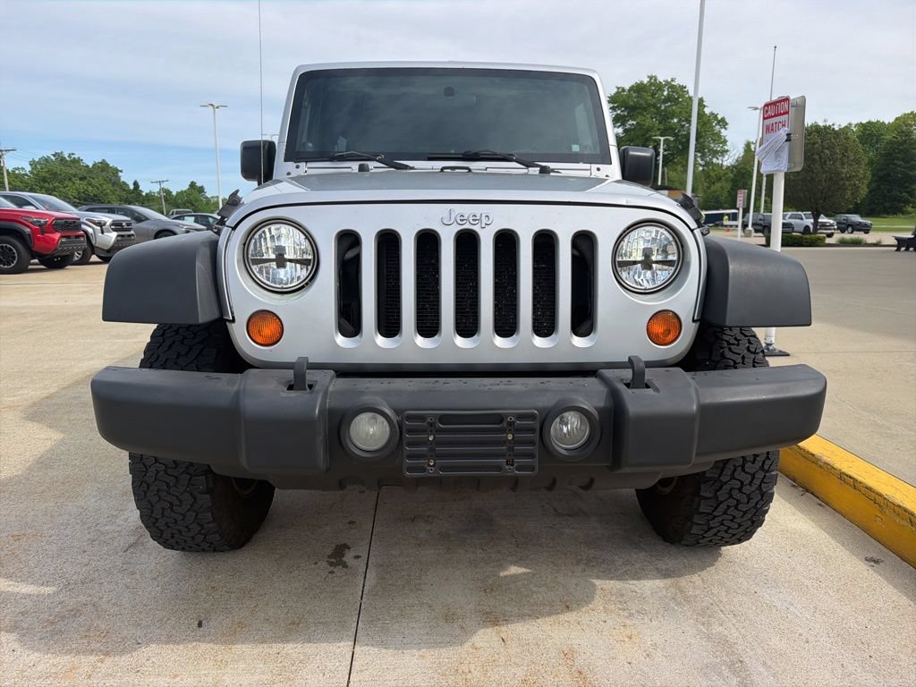 Used 2008 Jeep Wrangler Unlimited Rubicon w/ PWR Convenience Group AWD/4WD image 2