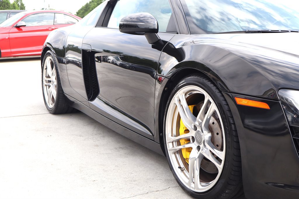 Used 2010 Audi R8 V8 AWD/4WD image 10