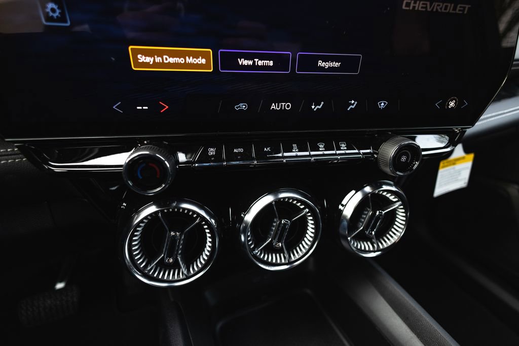 New 2026 Chevrolet Blazer EV LT AWD/4WD image 15