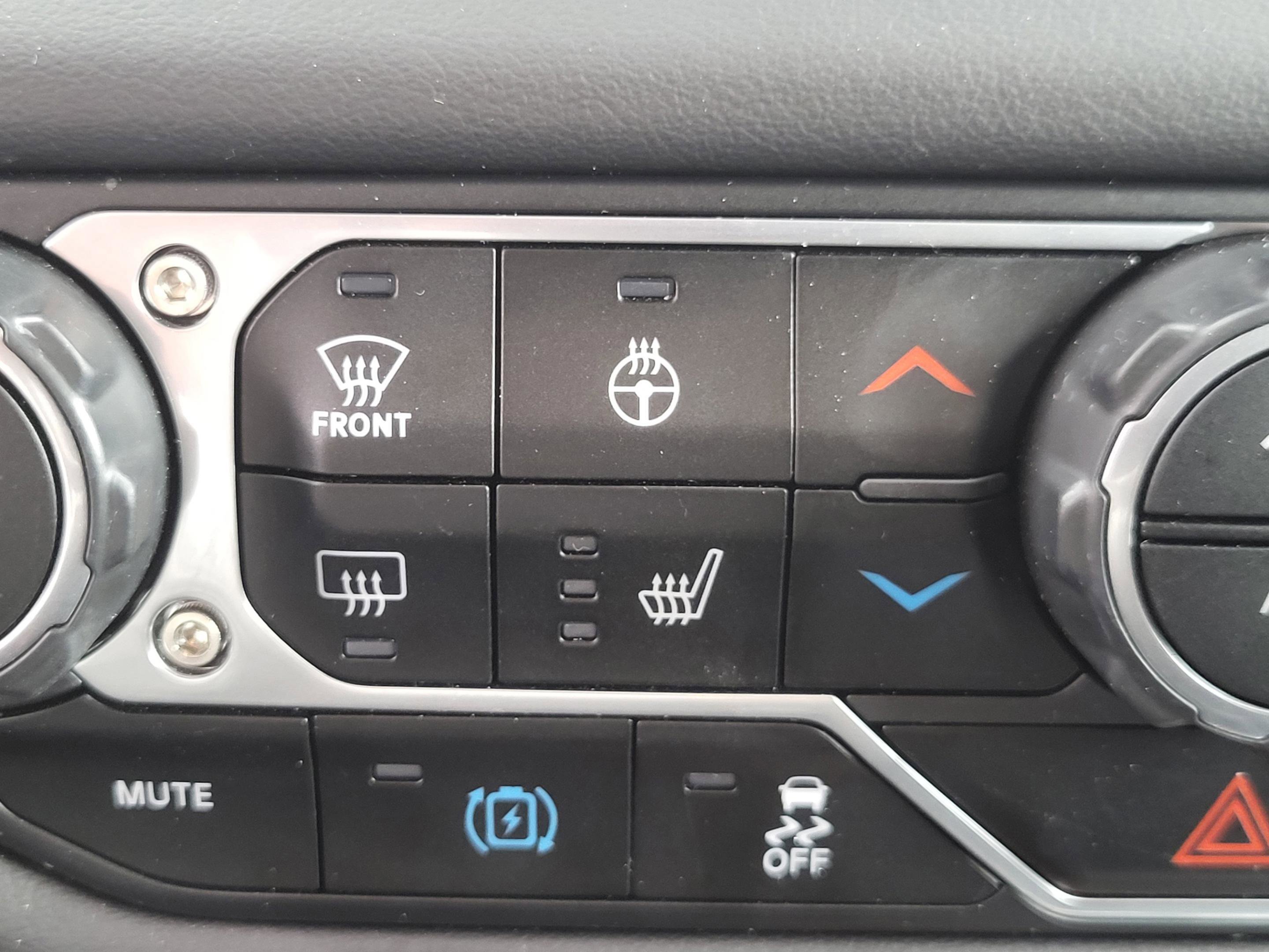 Used 2025 Jeep Wrangler Unlimited Rubicon 4xe w/ Convenience Group image 57