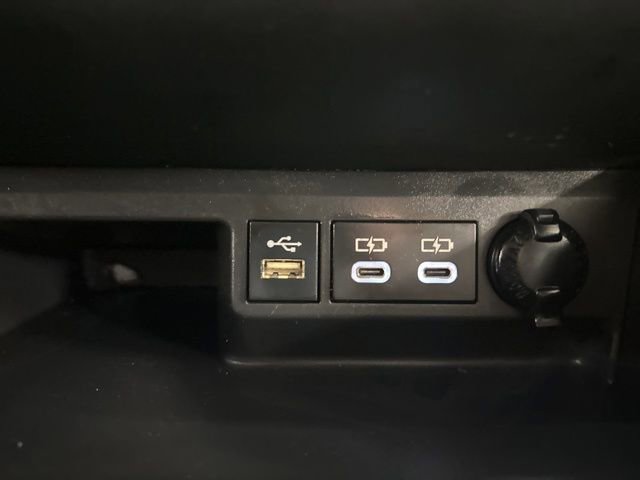 Used 2023 Toyota Highlander XLE w/ Protection Package #3 (TMS) image 34
