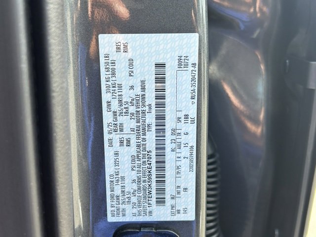 New 2025 Ford F150 XLT w/ Equipment Group 301A Standard image 38