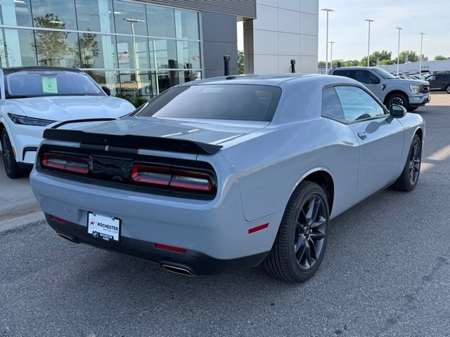 Used 2021 Dodge Challenger GT w/ Blacktop Package AWD/4WD image 31