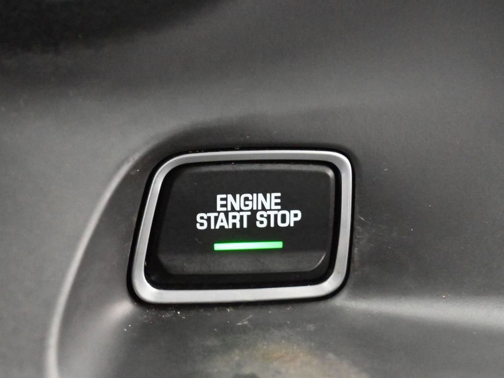 Used 2022 Chevrolet Camaro LT image 17