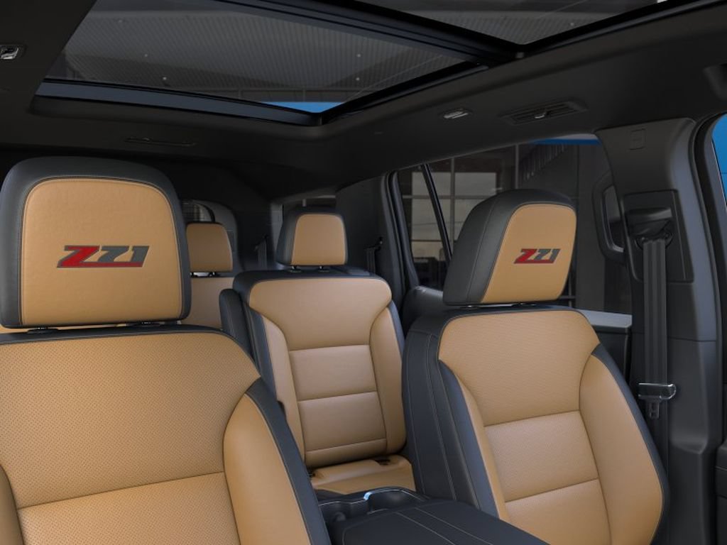 New 2027 Chevrolet Traverse Z71 w/ Enhanced Driving Package AWD/4WD image 24