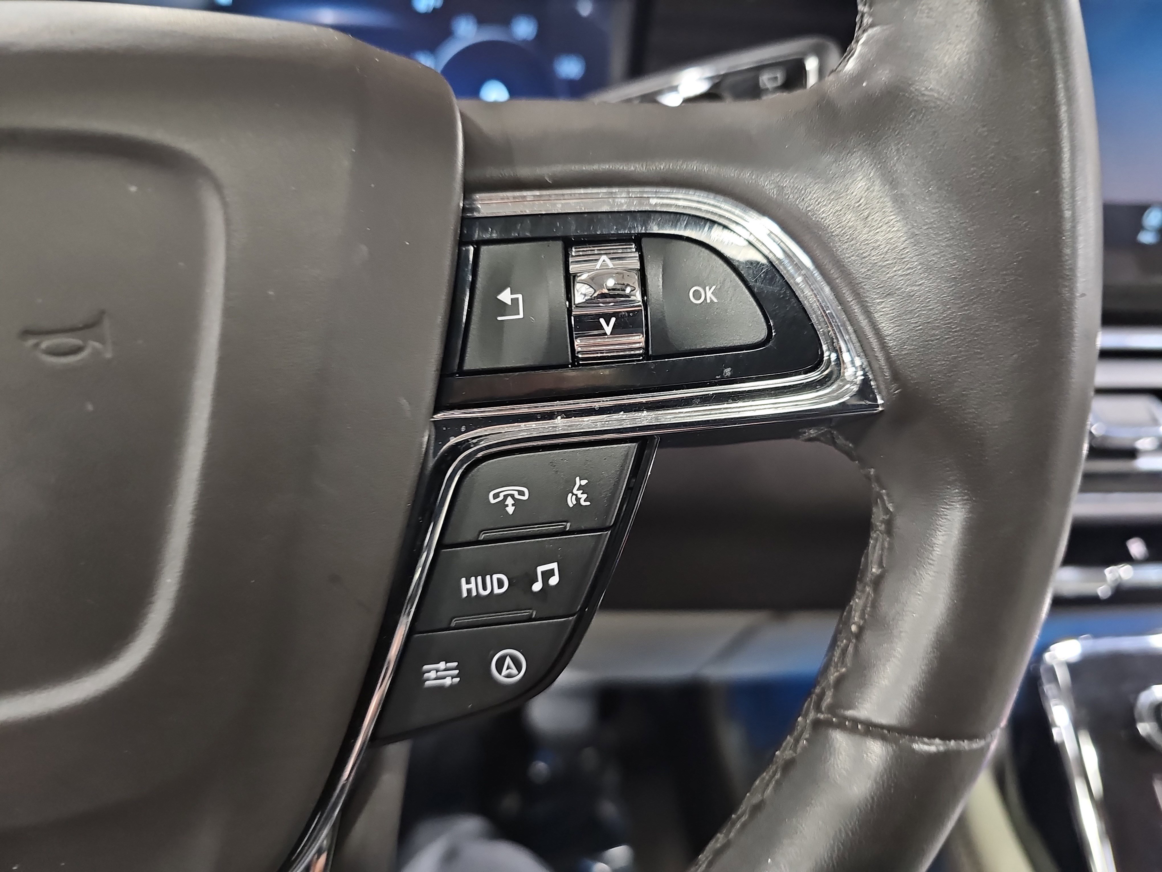 Used 2024 Lincoln Navigator Black Label AWD/4WD image 20