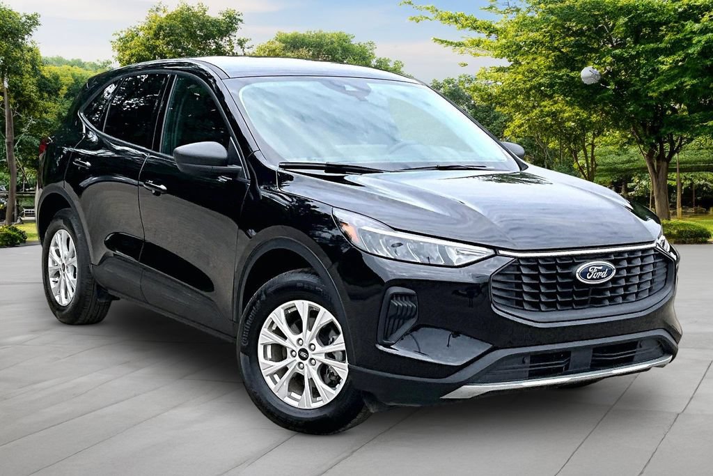 New 2026 Ford Escape Active w/ Active Premium Tech Pack