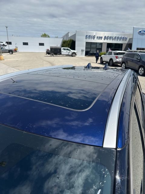 Used 2025 Nissan Rogue SL w/ Tech Package AWD/4WD image 9