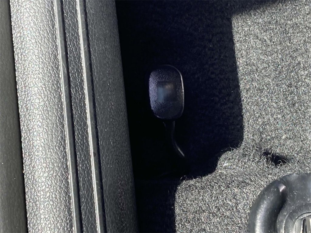 Used 2023 Kia Soul LX image 17